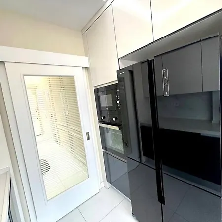 Appartement 2 Min From Metro Lux Istambul