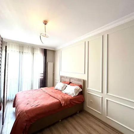 2 Min From Metro Lux * Istanbul